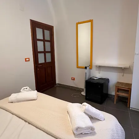Budget - - Special Price Gasthuis Vernazza