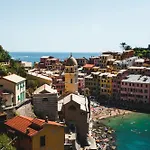 Budget - - Special Price * Vernazza