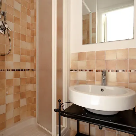 Maison d'hôtes Budget - - Special Price *